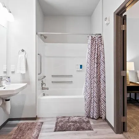 Full Ada Unit - 2 Bed 2 Bath Unit Near Downtown Apartment Spokane Exterior photo