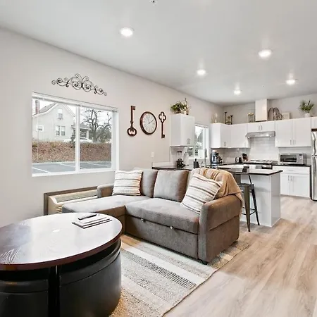 Full Ada Unit - 2 Bed 2 Bath Unit Near Downtown Apartment Spokane Exterior photo